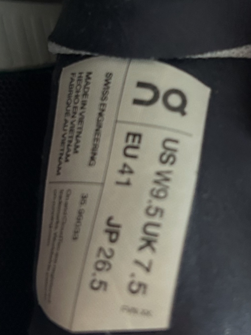 On Running Women's Shoes in Blue & White - Picture 10 of 10